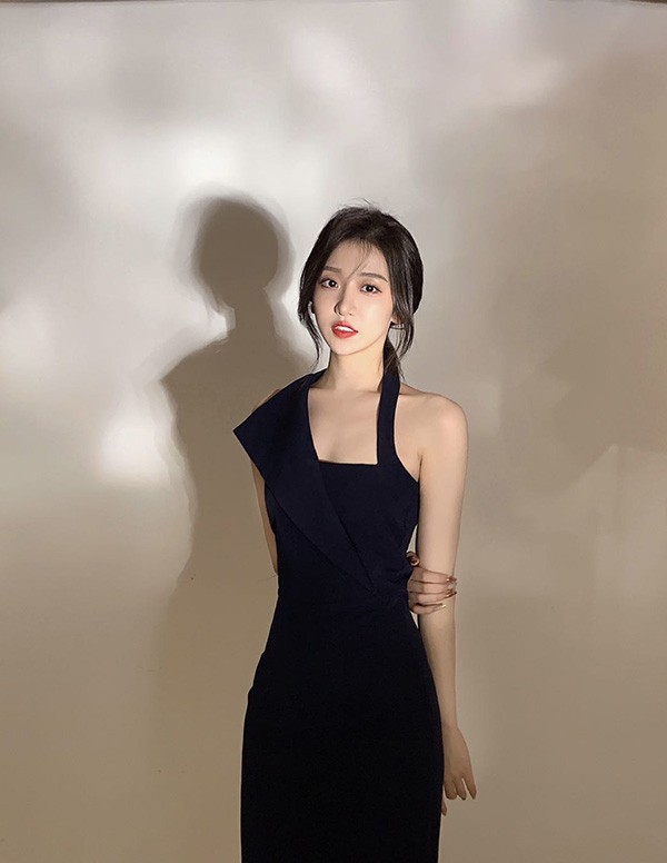 新加坡围经纪人微信